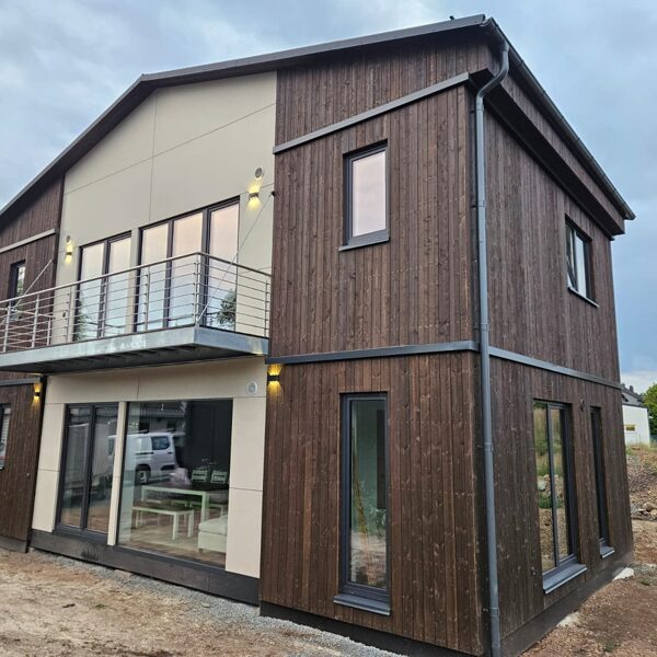Two-story house in Germany, MinMoHome Hybrid concept