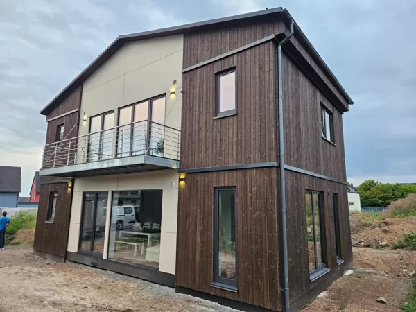 Two-story house in Germany, MinMoHome Hybrid concept